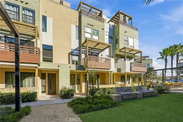 1667 Monarch, Costa Mesa, CA 92627