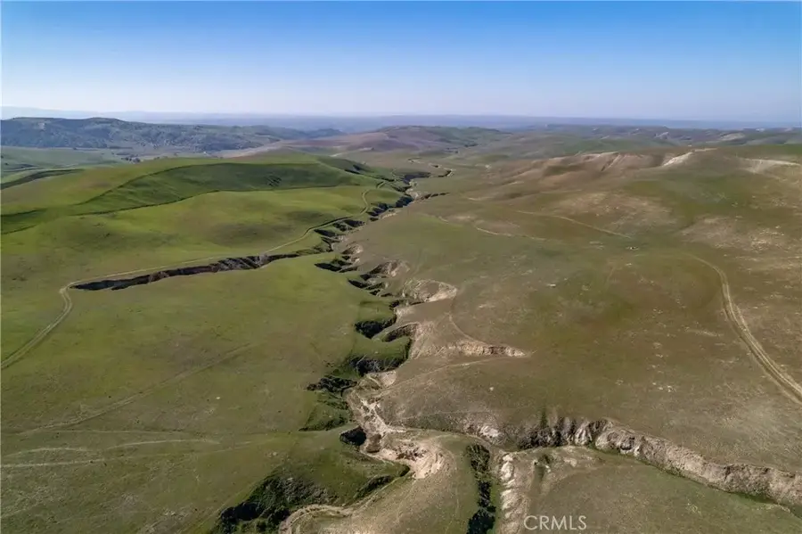 3160 Gillis Canyon, Shandon, CA 93461 - #2