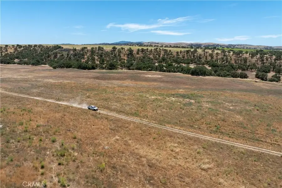 4335 Highway 41 East, Paso Robles, CA 93446 - Image #2
