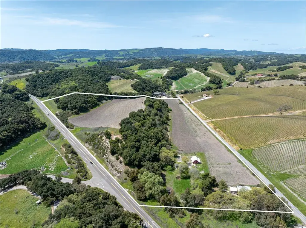 2925 Oakdale Road, Paso Robles, CA 93446 - Image #1