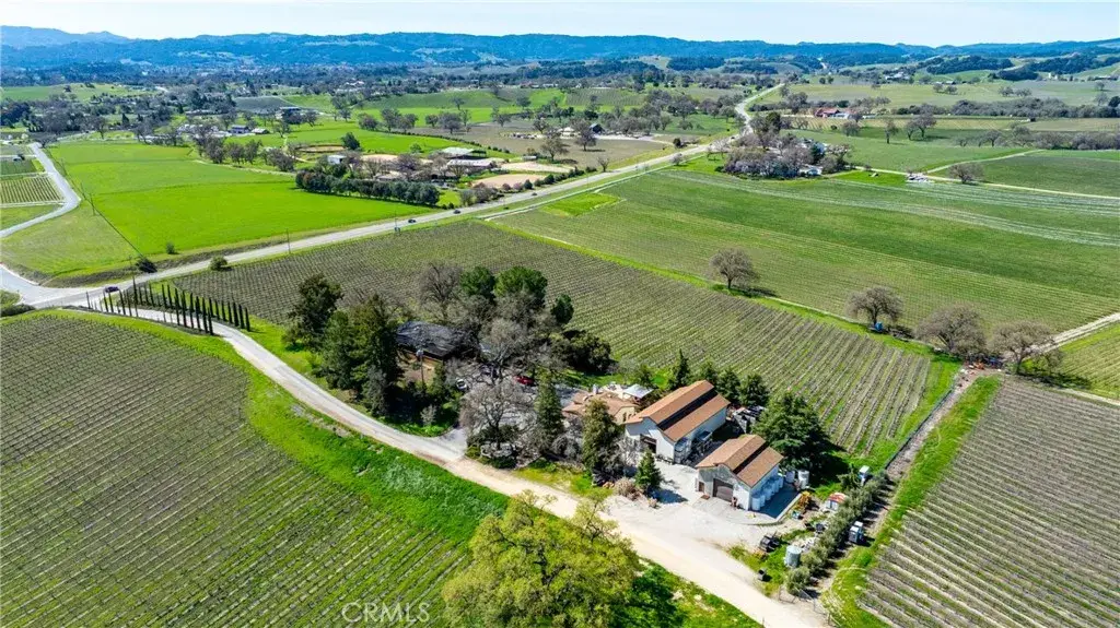 2023 Twelve Oaks Drive, Paso Robles, CA 93446 - Image #1