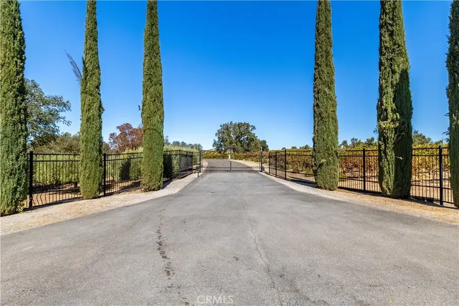 6944 Union Road, Paso Robles, CA 93446 - #2