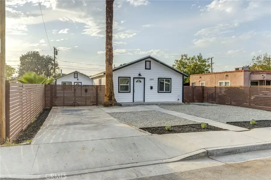 3519 Jewett, Bakersfield, CA 93301 - Image #2