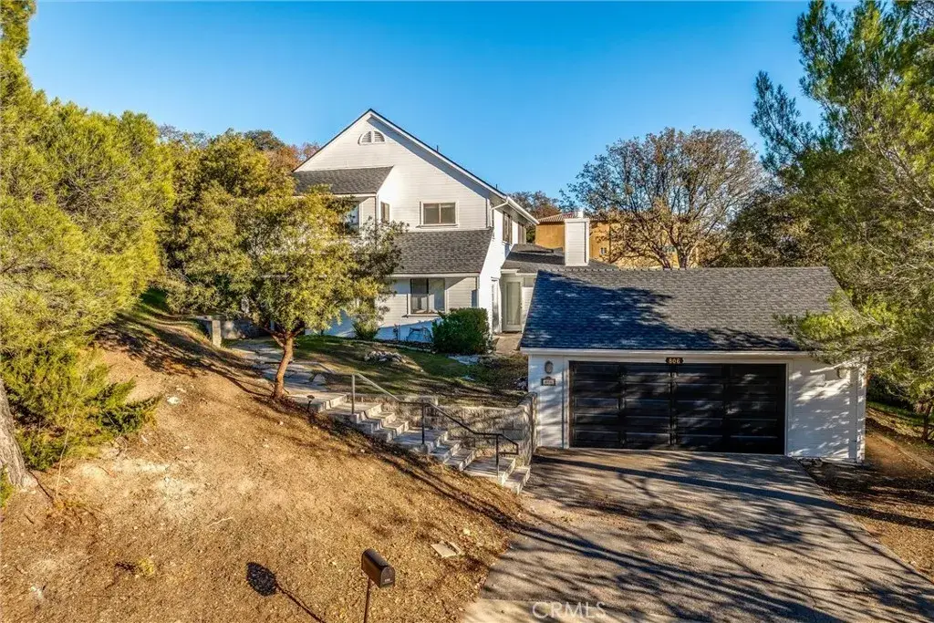 806 Grove Street, Paso Robles, CA 93446 - #1