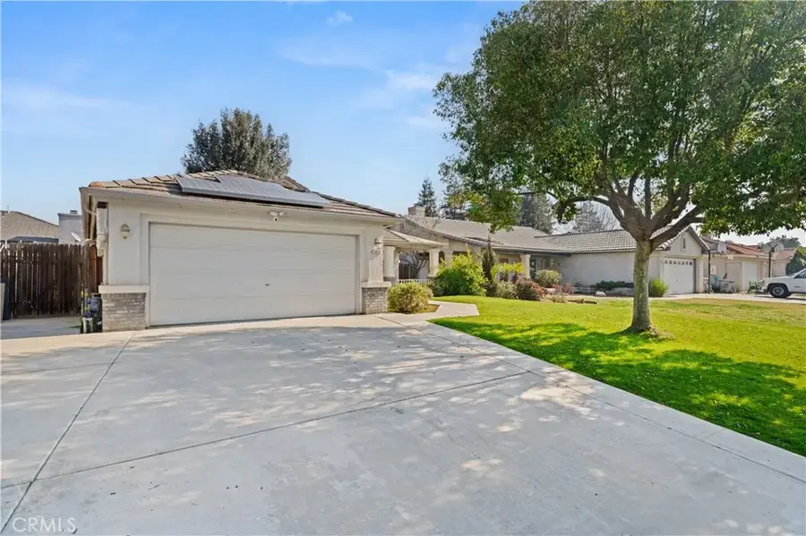 5314 Silvergate, Bakersfield, CA 93313 - Image #2