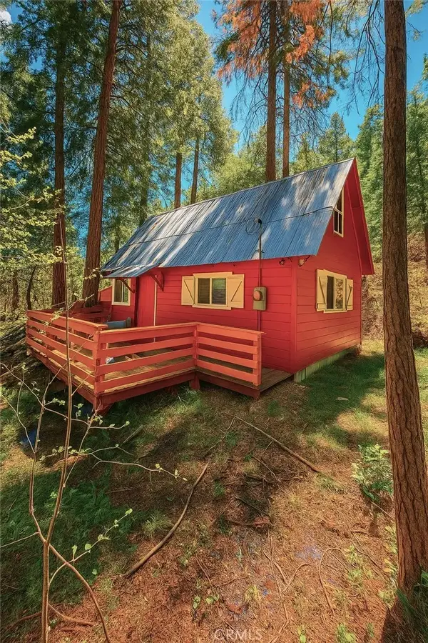 10520 Spruce Drive, Wofford Heights, CA 93285