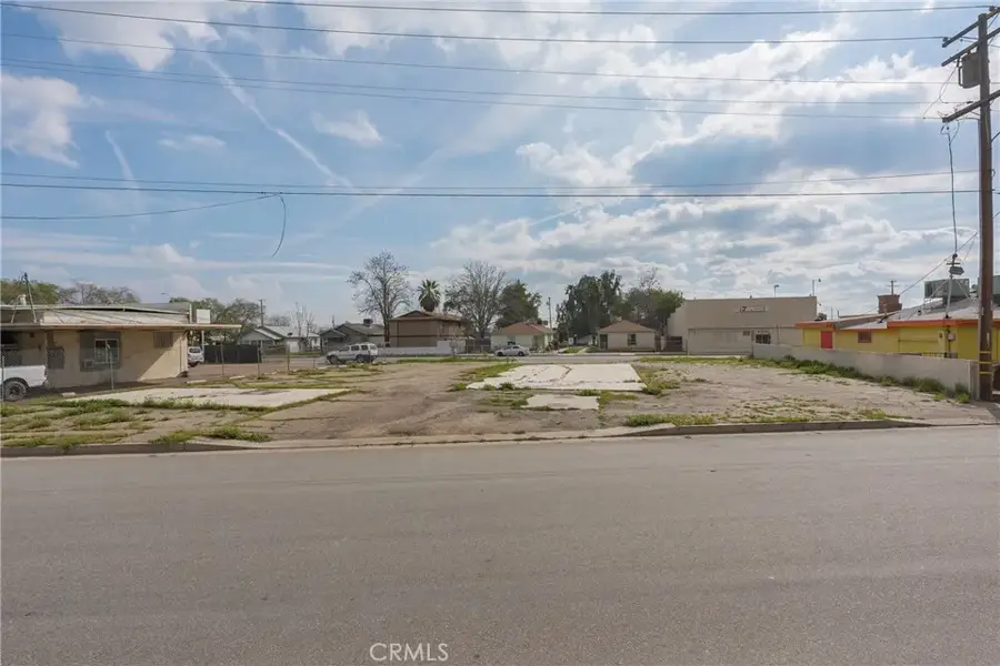 217 Niles Place, Bakersfield, CA 93305 - #2