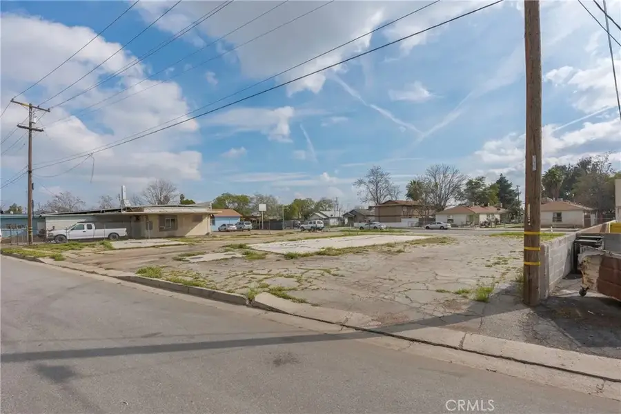 217 Niles Place, Bakersfield, CA 93305 - #3