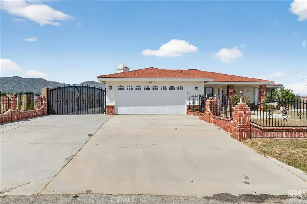 21601 Westwood Boulevard, Tehachapi, CA 93561 - #1