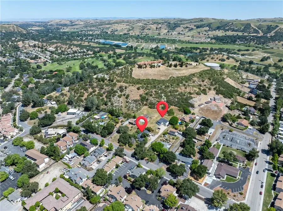 9755 Las Lomas, Atascadero, CA 93422 - #2
