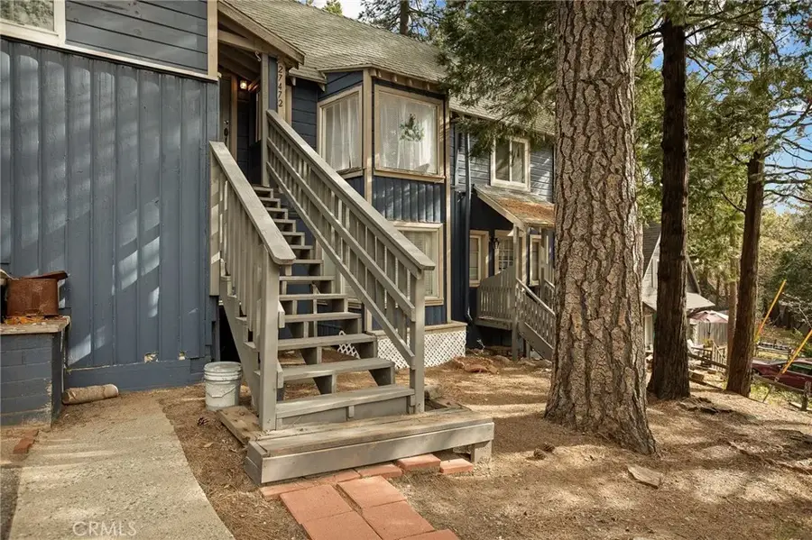 27472 Meadow Dr, Lake Arrowhead, CA 92326 - #2