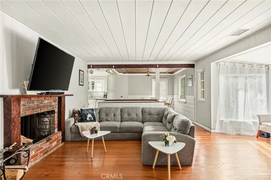 27472 Meadow Dr, Lake Arrowhead, CA 92326 - #3