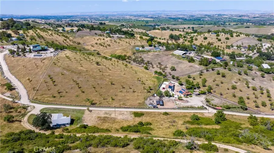 3890 Hillcrest, Templeton, CA 93465 - #2