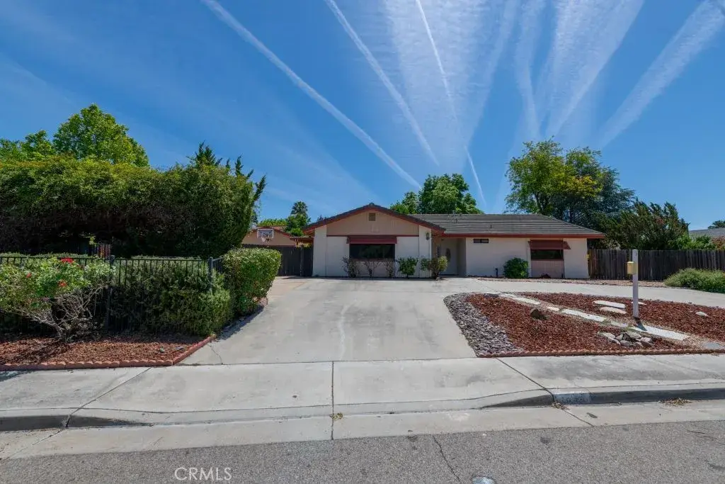 1634 Rambouillet, Paso Robles, CA 93446 - #1