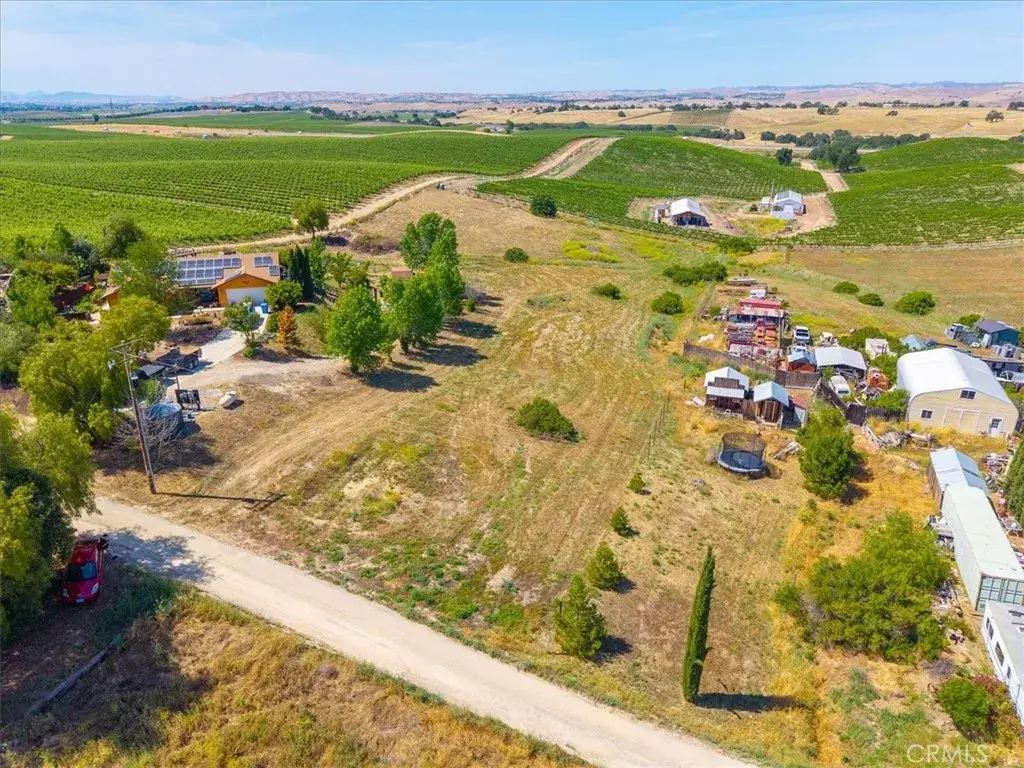 8035 Plane View, Paso Robles, CA 93446 - #1