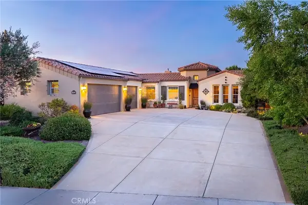 961 Vista Cerro Dr, Paso Robles, CA 93446