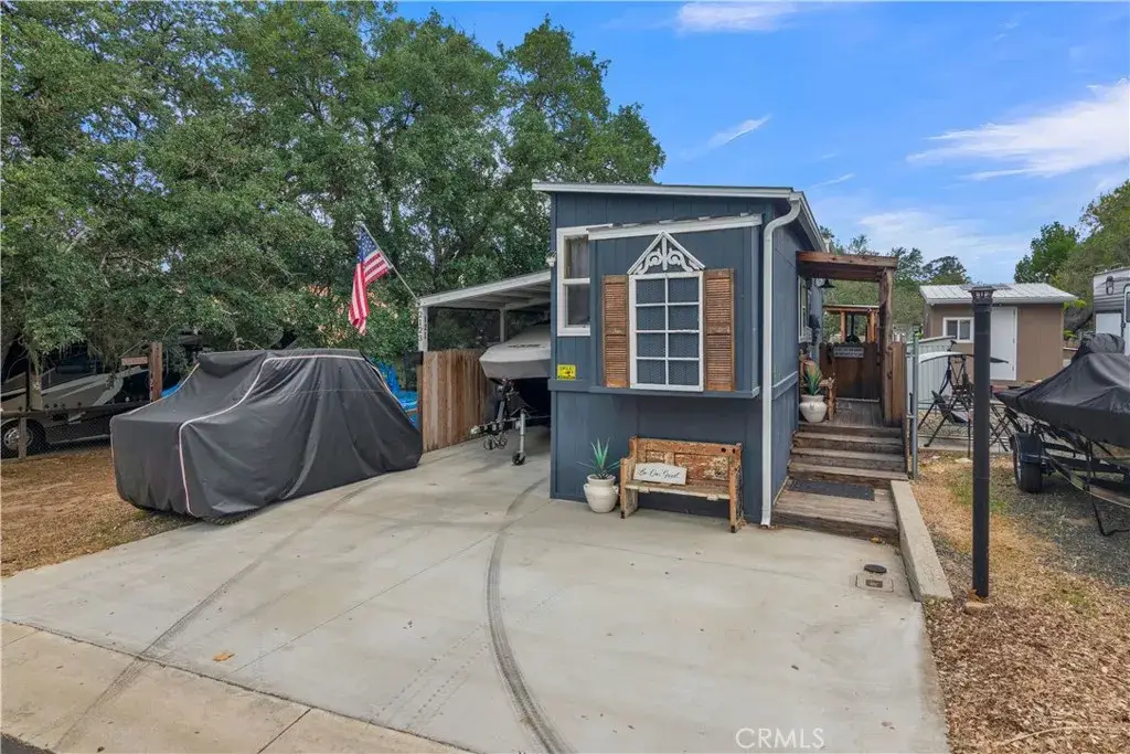 2123 Yellow Feather, Paso Robles, CA 93446 - #1