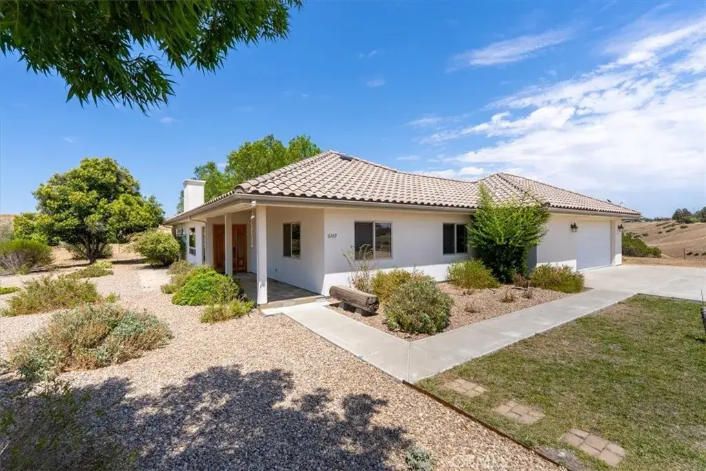 6269 Hog Canyon Road, San Miguel, CA 93451 - #1