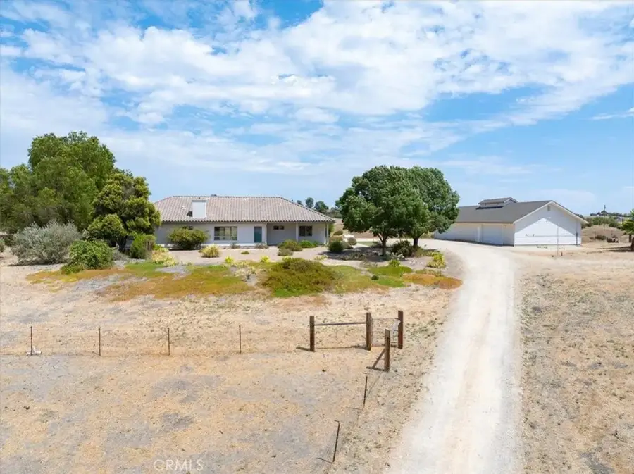 6269 Hog Canyon Road, San Miguel, CA 93451 - #3