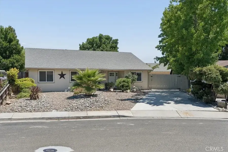 824 Casals Drive, Paso Robles, CA 93446 - #2