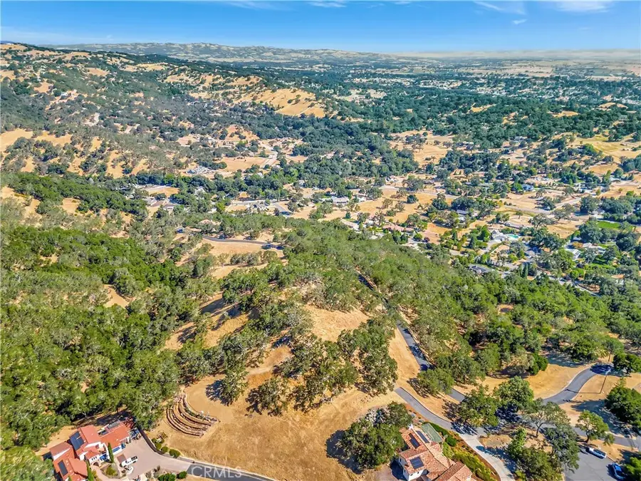 6452 Alta Pradera, Atascadero, CA 93422 - #2