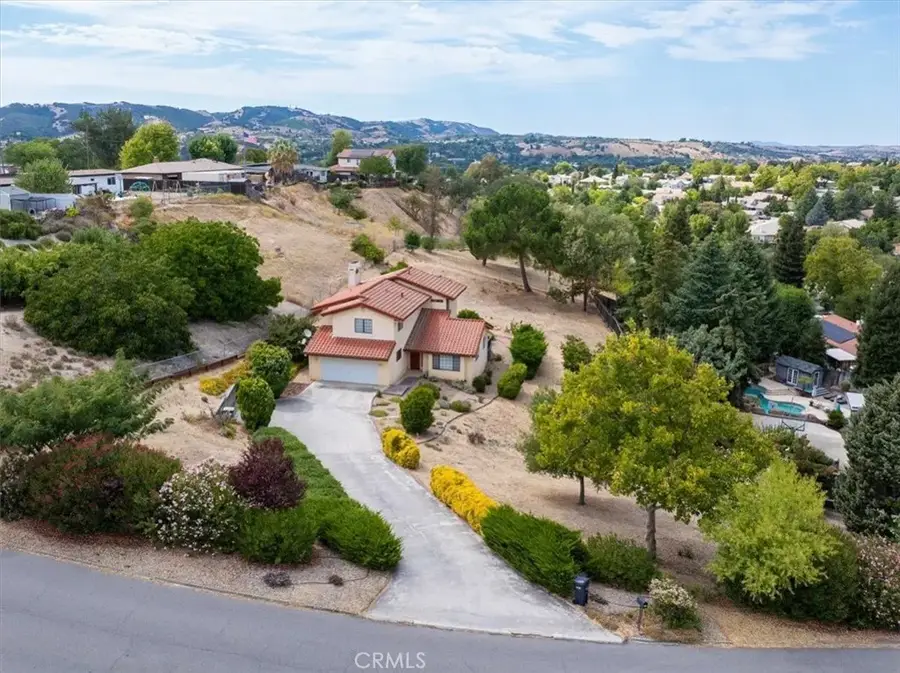 815 Jackson, Paso Robles, CA 93446 - #2