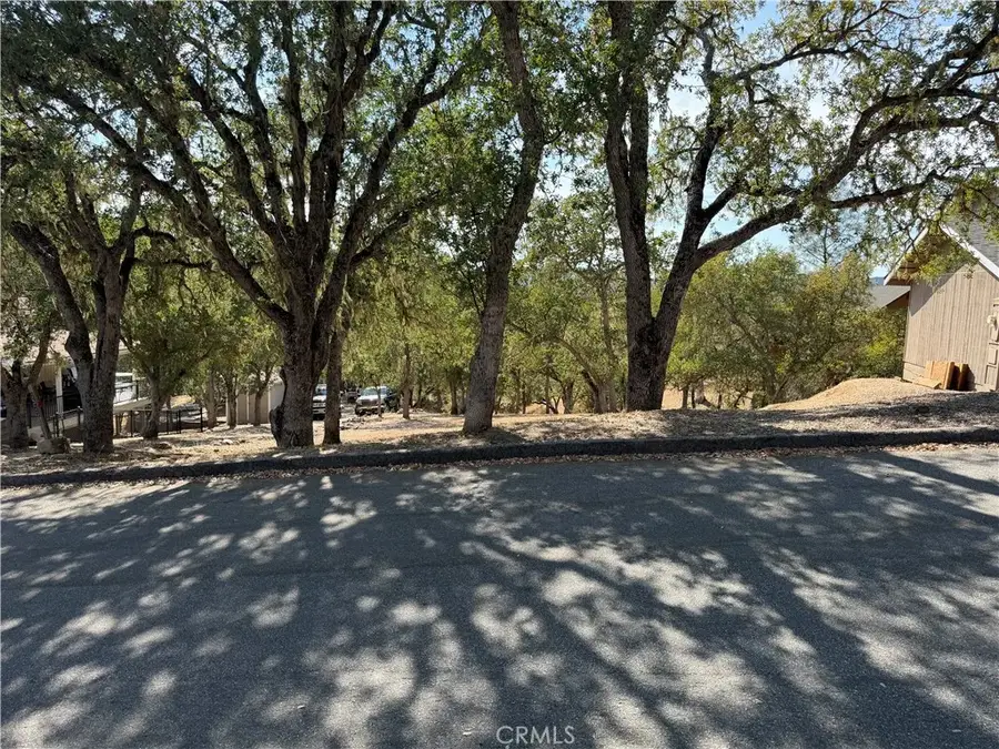 2521 Captains, Bradley, CA 93426 - #3
