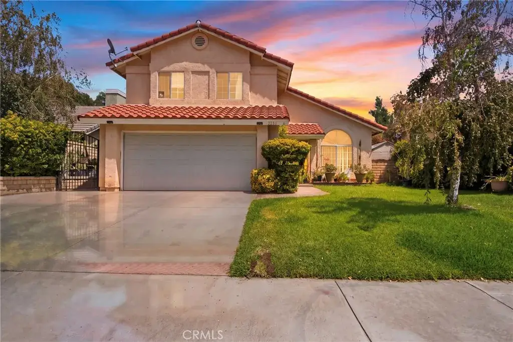 22311 Cardiff, Saugus, CA 91350 - #1