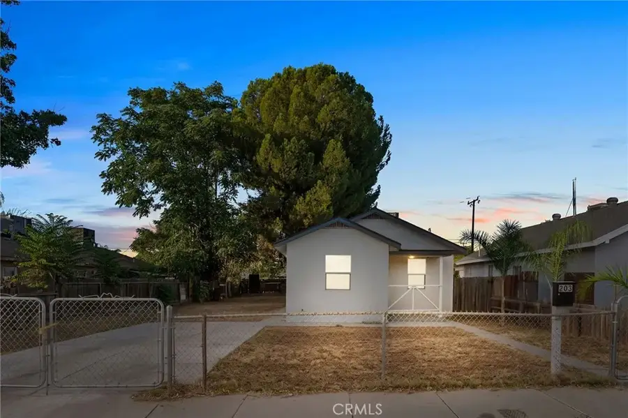 203 E Belle, Bakersfield, CA 93308 - #2
