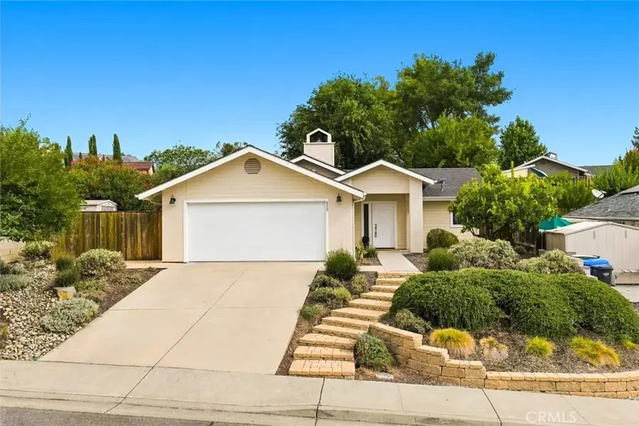 829 Crazy Horse, Paso Robles, CA 93446 - #2