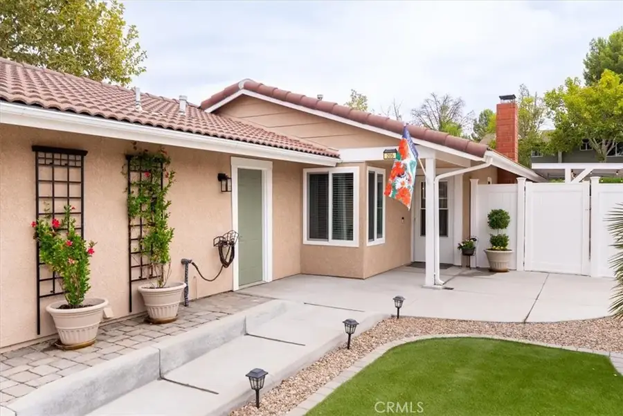205 Honeysuckle, Paso Robles, CA 93446 - #2