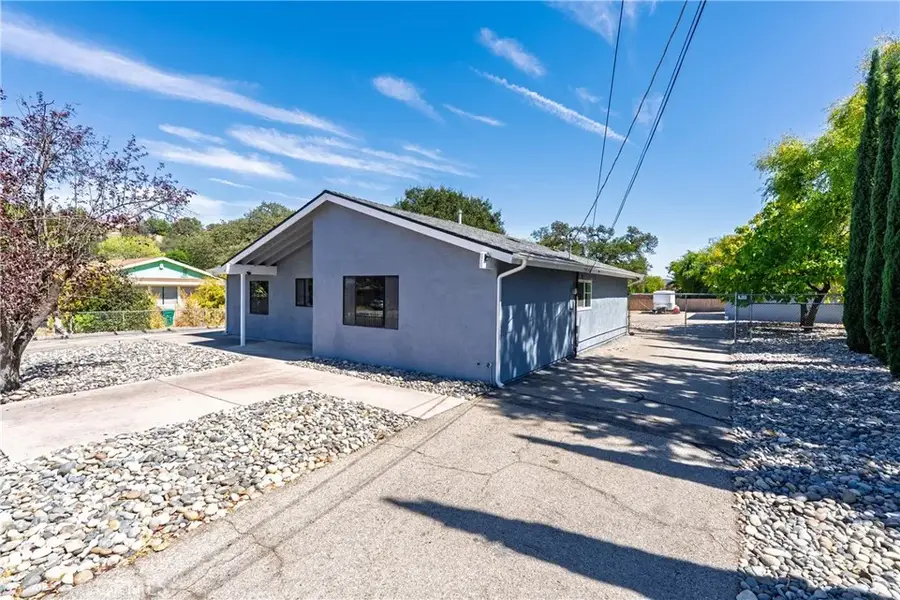 8882 Palomar, Atascadero, CA 93422 - #3