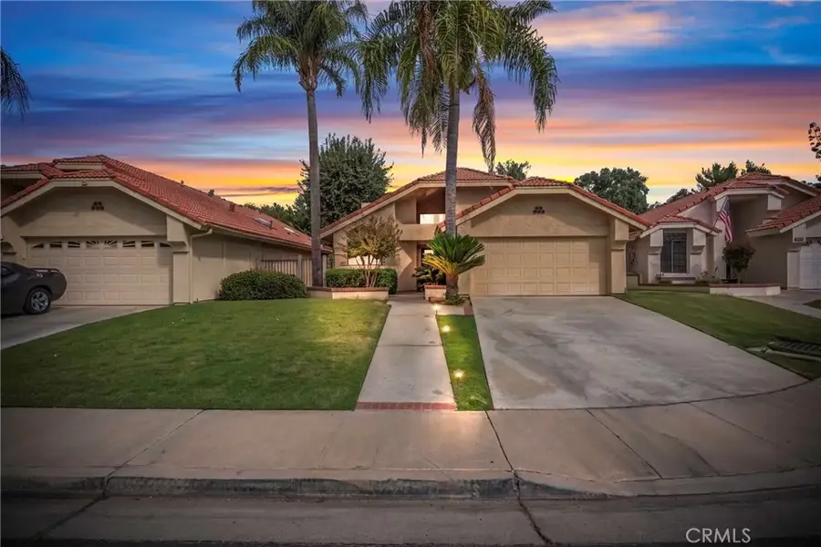 8012 Chaucer Street, Bakersfield, CA 93311 - #2