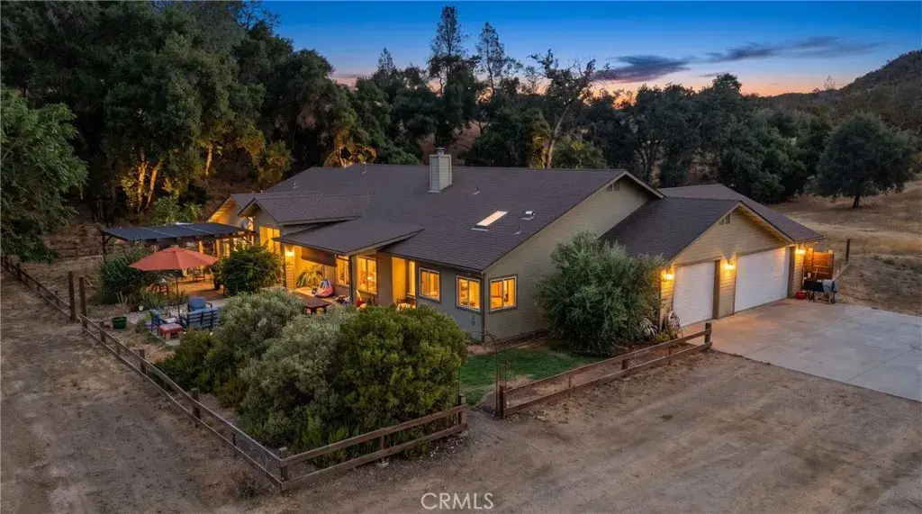 1575 Parkhill Road, Santa Margarita, CA 93453 - #1