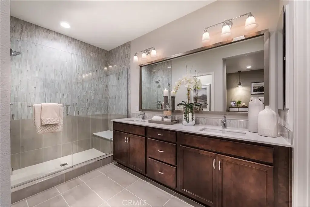 201 Red Brick Drive #5, Simi Valley, CA 93065 - Image #1