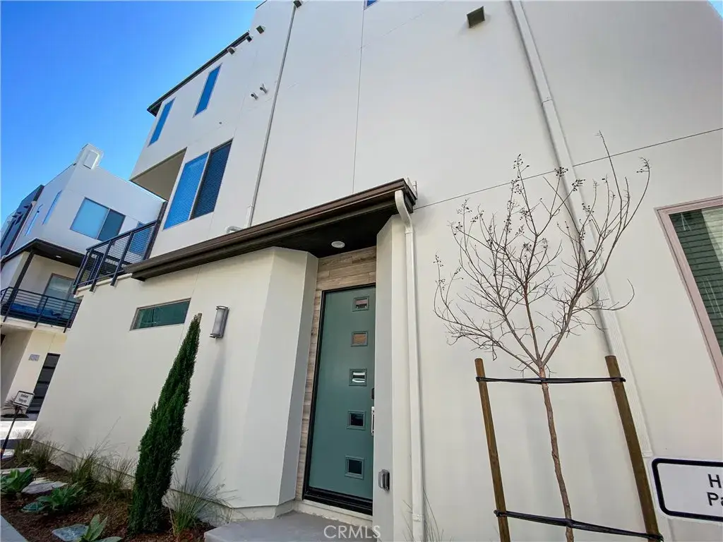 23 Ebb Tide Circle, Newport Beach, CA 92663 - Image #1