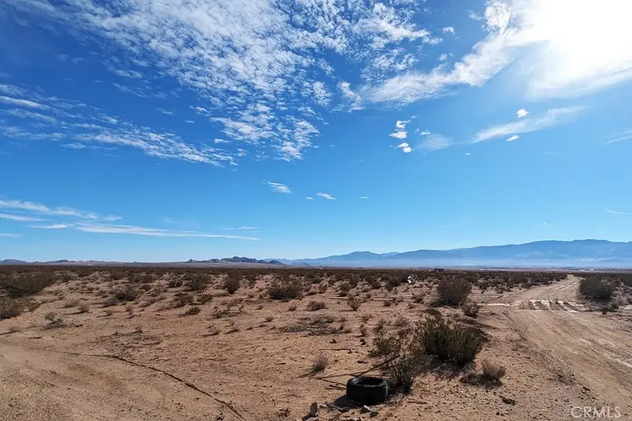 7 Northside Rd, Lucerne Valley, CA 92356 - #3