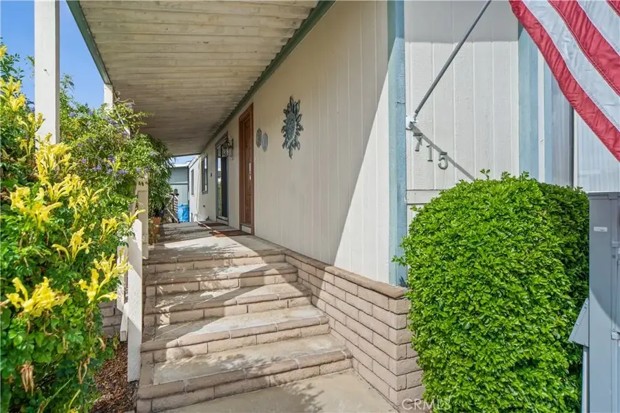 715 Catalpa, Fountain Valley, CA 92708 - Image #2