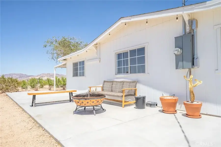 290 Bluegrass Road, Twentynine Palms Yucca Valley, CA 92277 - #3