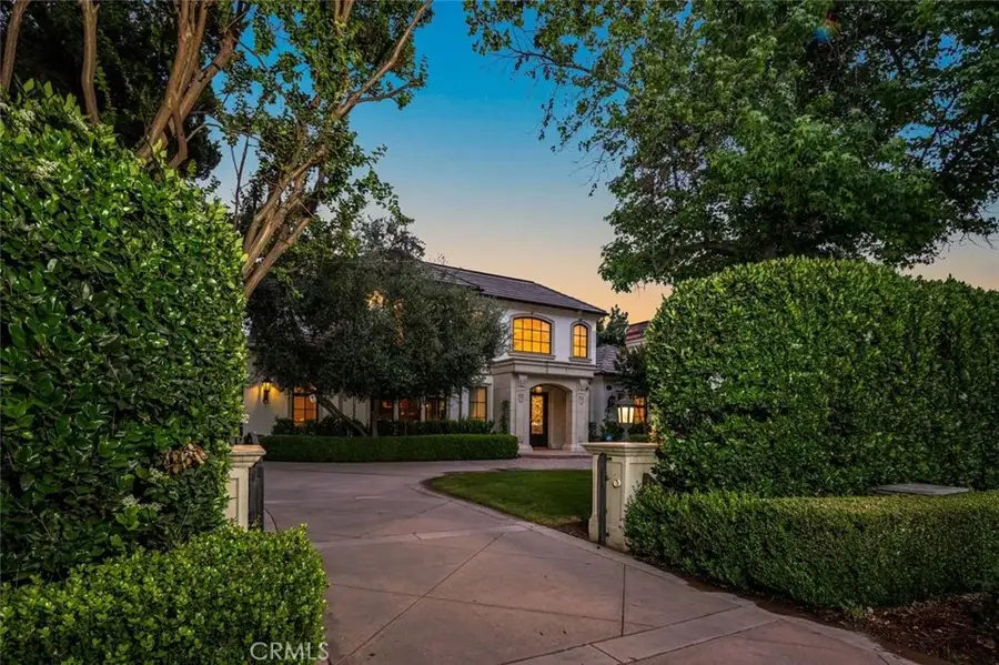 1122 S Santa Anita Avenue, Arcadia, CA 91006 - Image #2