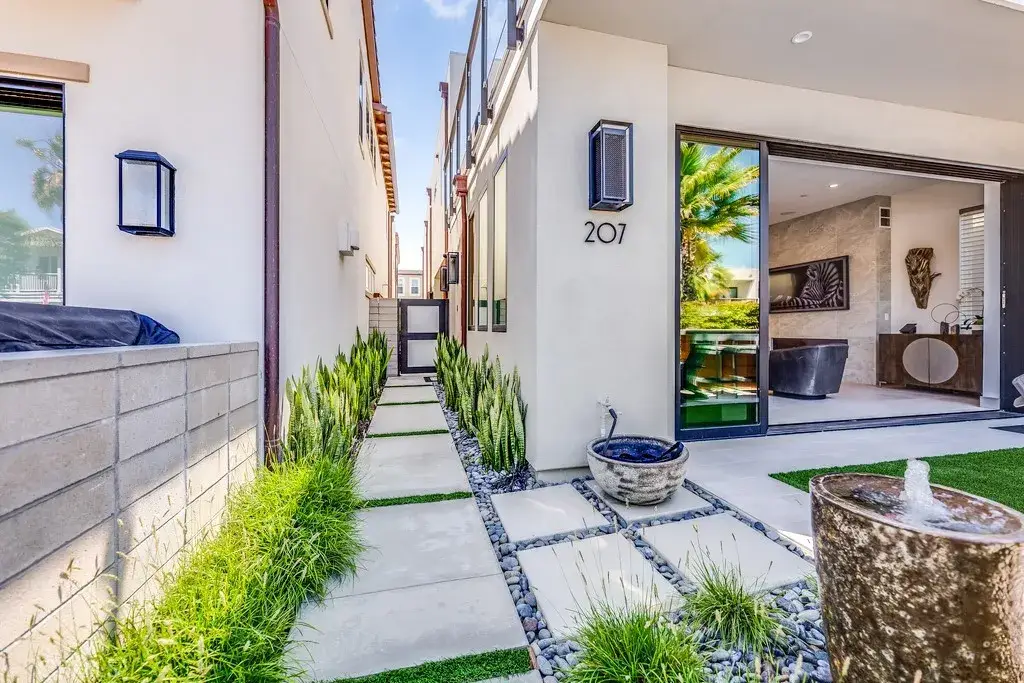 207 1st, Seal Beach, CA 90740 - Image #1