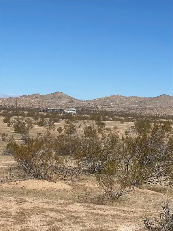 1 Amapola, California City, CA 93505