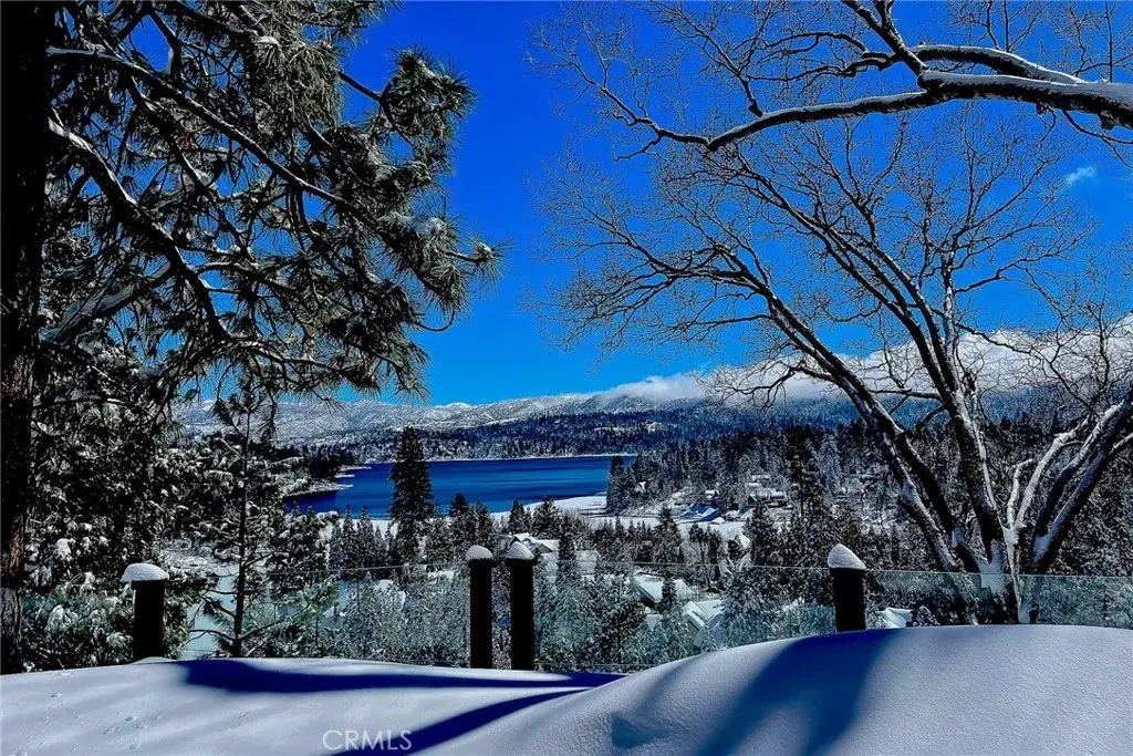 27550 North Bay Road, Lake Arrowhead, CA 92352 - Image #1