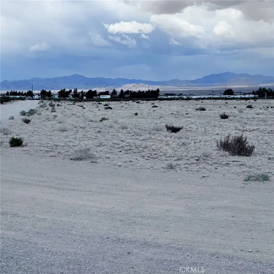10355 Jingal, Lucerne Valley, CA 92356 - Image #2