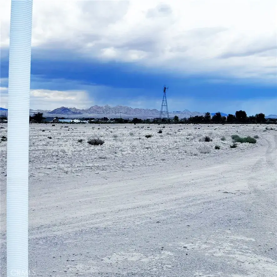10355 Jingal, Lucerne Valley, CA 92356 - Image #3