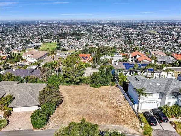 12661 Vista Panorama, Santa Ana, CA 92705