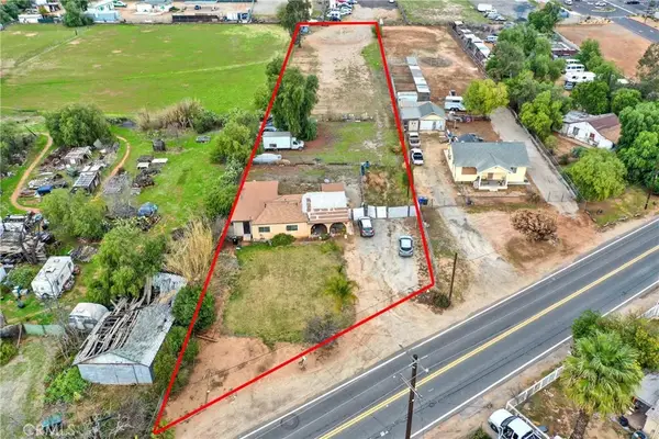 7081 Valley Way, Jurupa Valley, CA 92509