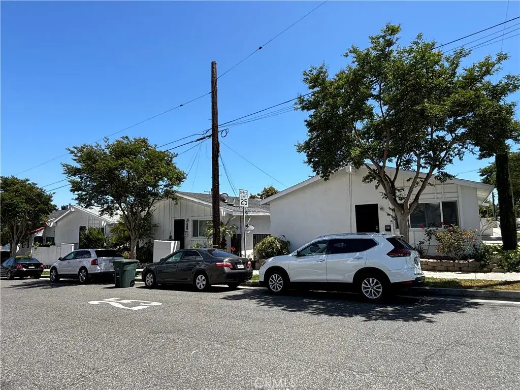 989 W 2nd Street, San Pedro, CA 90731 - #1