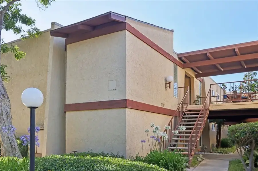 1010 W Macarthur Boulevard #24, Santa Ana, CA 92707 - Image #2