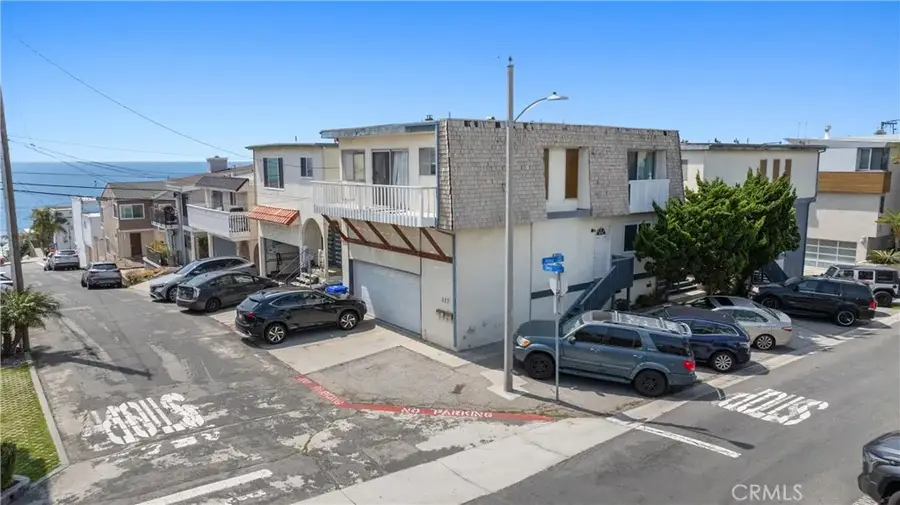 330 34th Place, Manhattan Beach, CA 90266 - Image #2